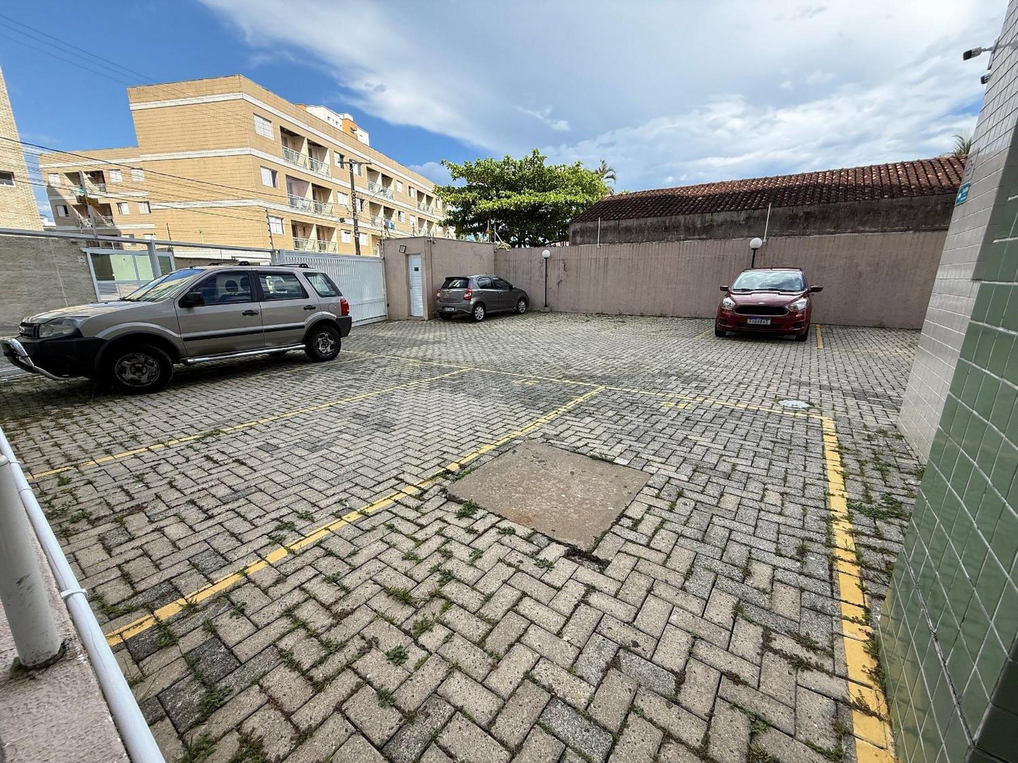 Edificio Baalbek Apartment Mongagua Bagian luar foto